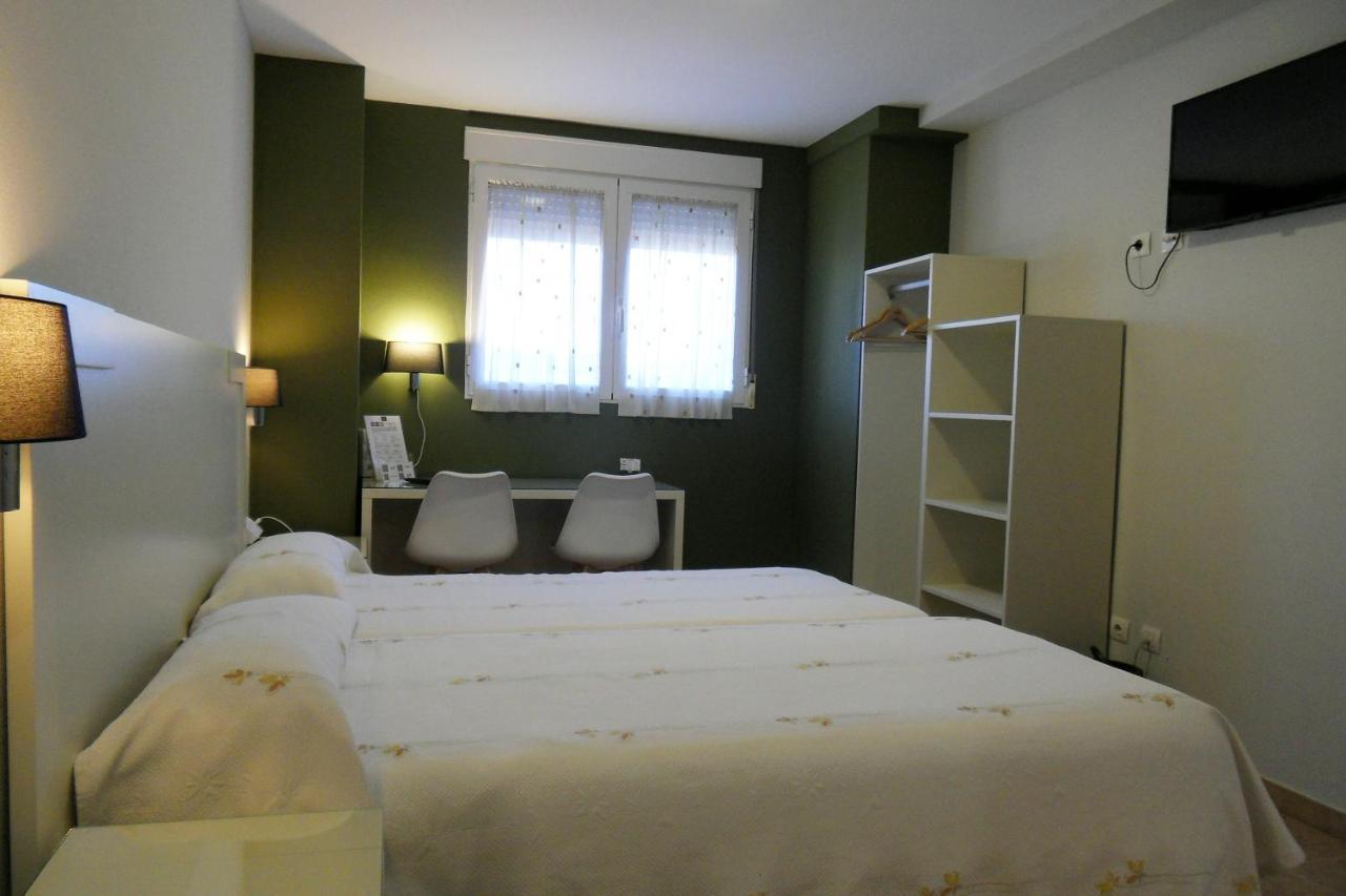 Hostal El Estudio Almansa Exterior foto