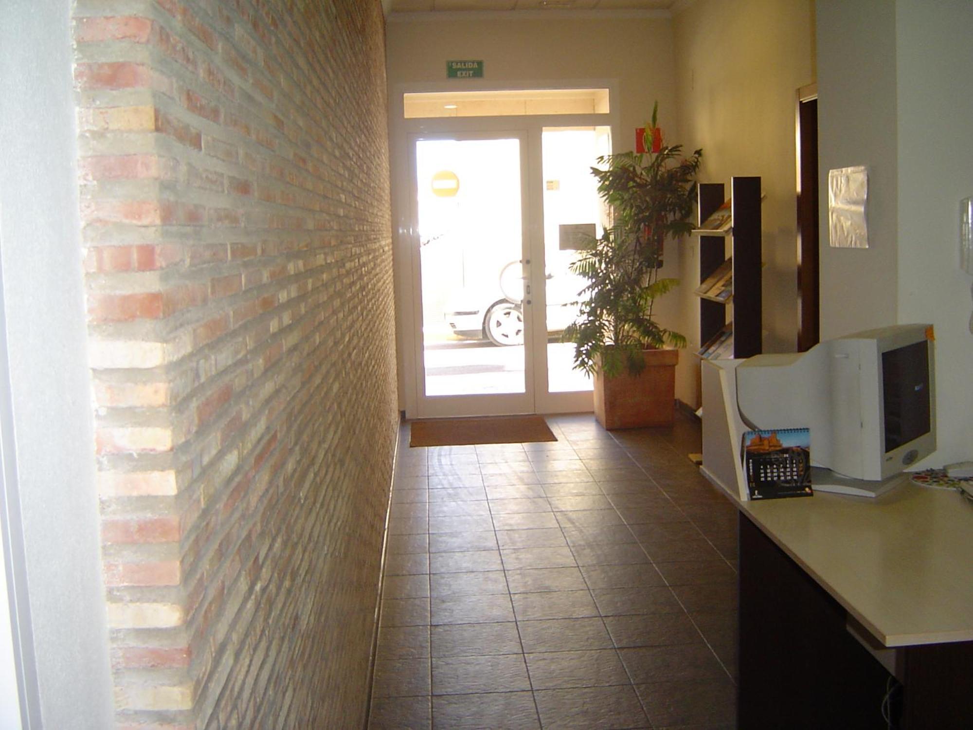 Hostal El Estudio Almansa Exterior foto