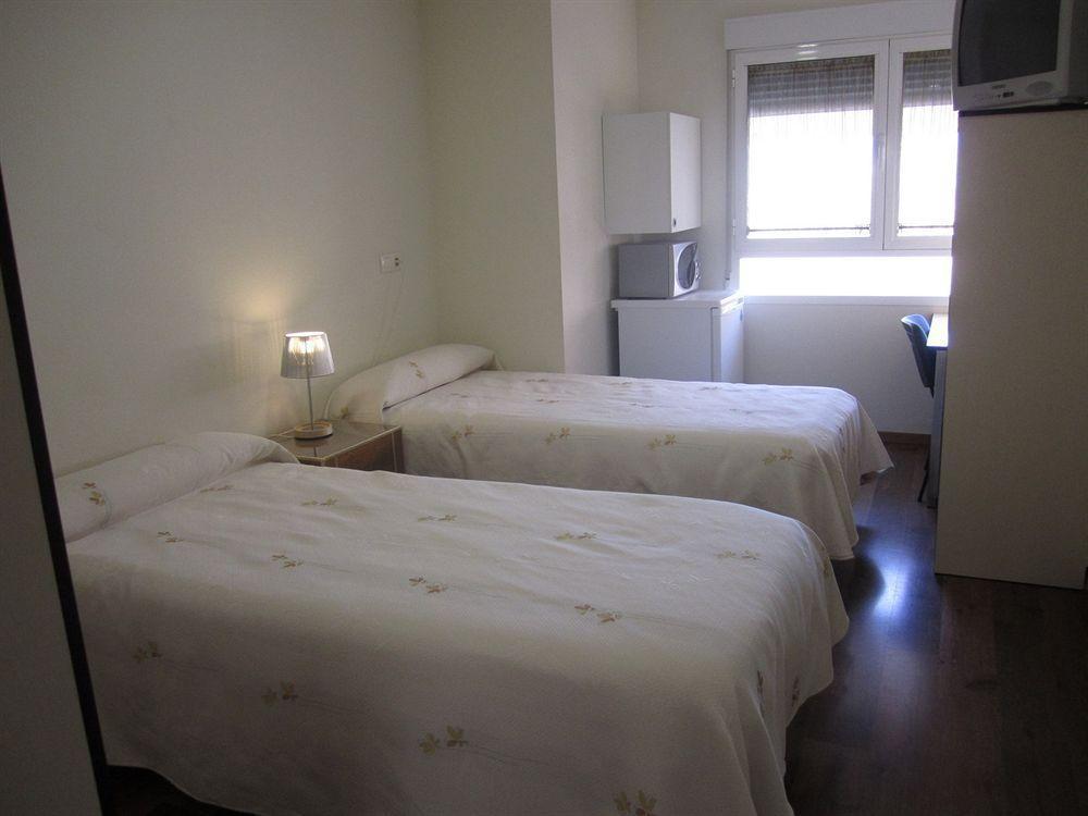 Hostal El Estudio Almansa Exterior foto